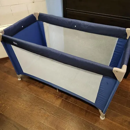 Happy Toto Old Town, Self Check, Parking In The Yard, * Vilnius