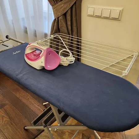 Happy Toto Old Town, Self Check, Parking In The Yard, *