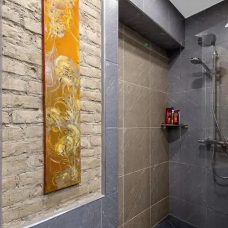 Happy Toto Old Town, Self Check, Parking In The Yard, * Vilnius