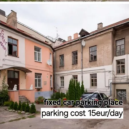 Happy Toto Old Town, Self Check, Parking In The Yard, *