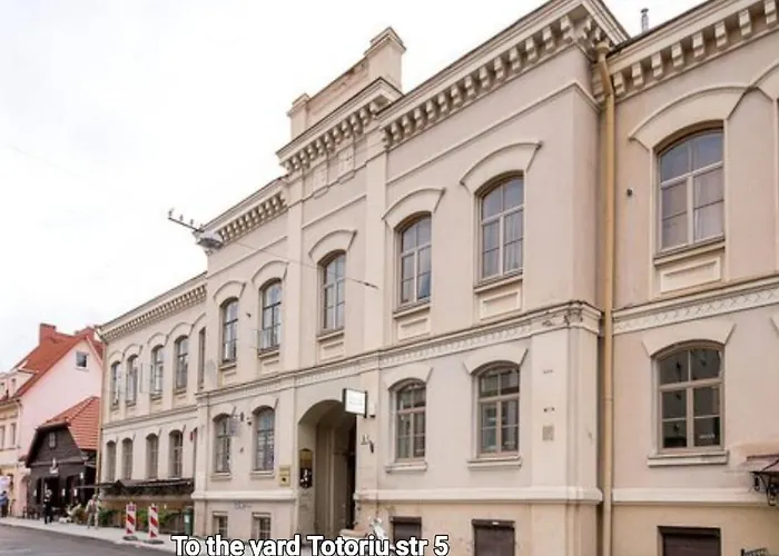 Happy Toto Old Town, Self Check, Parking In The Yard,